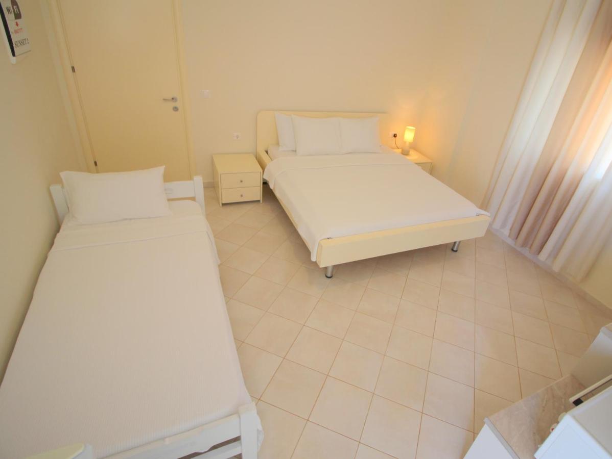 Sunset Apartments Berdenesh Sarande Luaran gambar